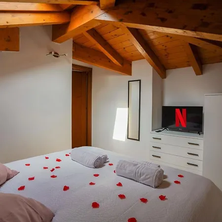 - Radice Comfort - Leonardo, Mxp & Laghi Villa Sesto Calende