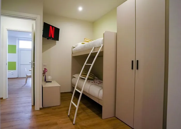 Villa - Radice Comfort - Leonardo, Mxp & Laghi *