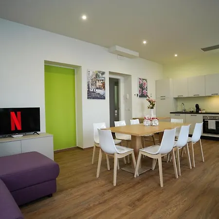 Villa - Radice Comfort - Leonardo, Mxp & Laghi *